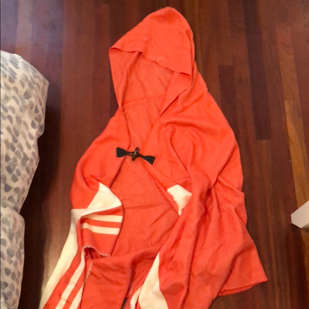 Hooded poncho